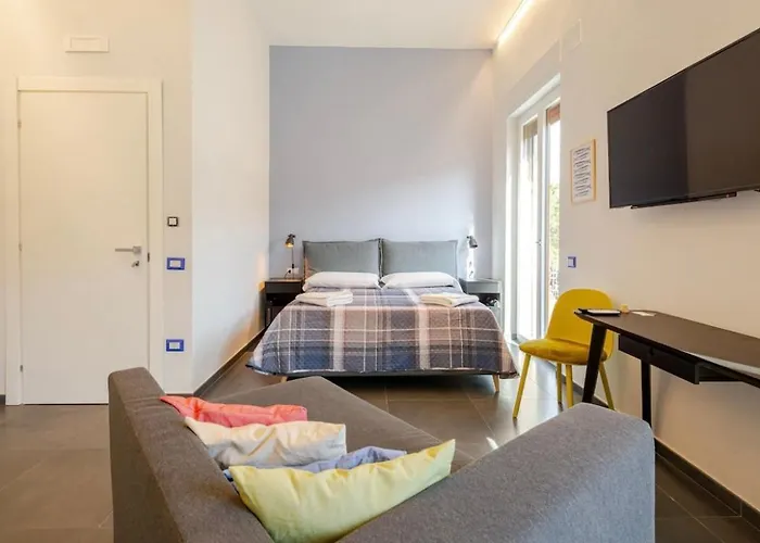 B&B Un Passo Dal Treno Piazza Vittorio Veneto 36-Salerno Station